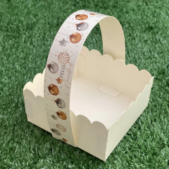 MINI PACK x 6 u NAVIDAD 07 - CANASTITAS NAVIDAD (10x10x5 cm) Ilustradas con ADORNOS ARBOLITO oro y plata sin tapa - comprar online