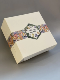 MINI PACK x 2 u DELY 22 sin visor (22x22x10 cm) con Faja Ilustrada "Animales de la Selva"