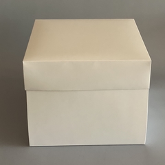 Pack x 2 u MTAR XL CON TAPA DE CARTULINA BLANCA SIN VISOR (25x25x20 cm) CAJA PARA TORTAS / DRIP CAKES - wincopack