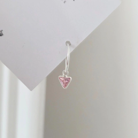 Argollita Triangulo Rosa 14 mm (Unidad)