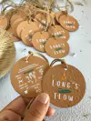 TAG REDONDA - 5,5 X 5,5cm PERSONALIZADA (100 unidades)