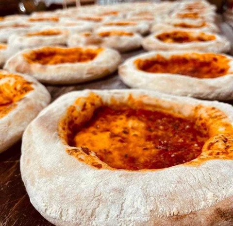 Pre Pizza. Contiene Gluten. Producto Artesanal. Masa Madre
