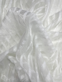 Voile 3 de ancho - Blanco Rayado con Pintitas