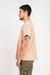 Camiseta areia estonada de 7oz, modelo masculino