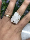 anel luxo quartzo branco bruto banho dourado
