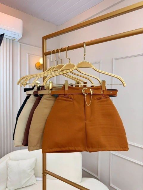 Short Saia Alfaiataria com Cinto (veste 38/40) - comprar online