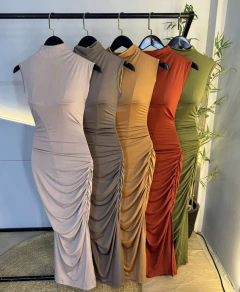 Vestido Midi Gola Alta - EM VÁRIAS CORES (Veste 38/42) na internet