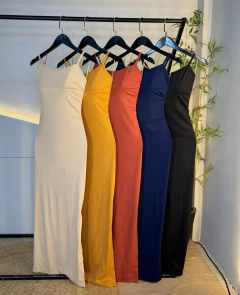 Vestido RIBANA Longo com Fenda - (Veste 38/42) na internet