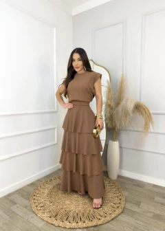 Conjunto Blusa + Saia Longa Marrom (38/44) na internet