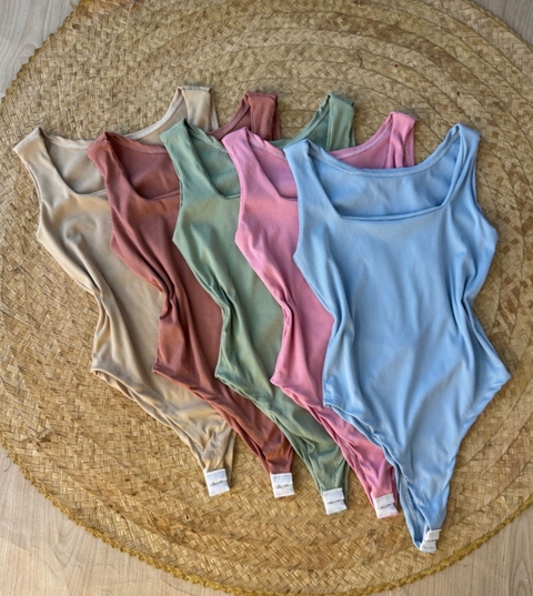 Body Decote Quadrado (Veste 38/40) - comprar online