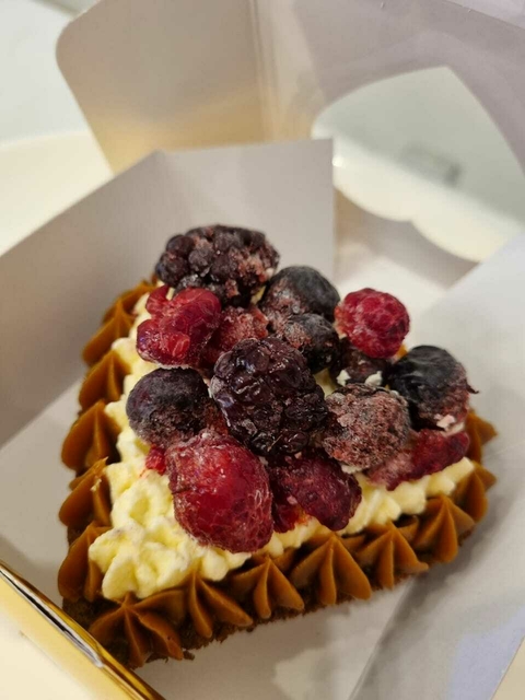 Mini torta CORAZÓN de marquise de chocolate - "San Valentin" - comprar online