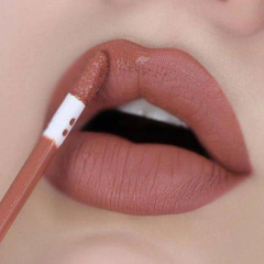 BT Batom Líquido Matte - Bruna Tavares - Maquiagem e Cosméticos | Z Makeup