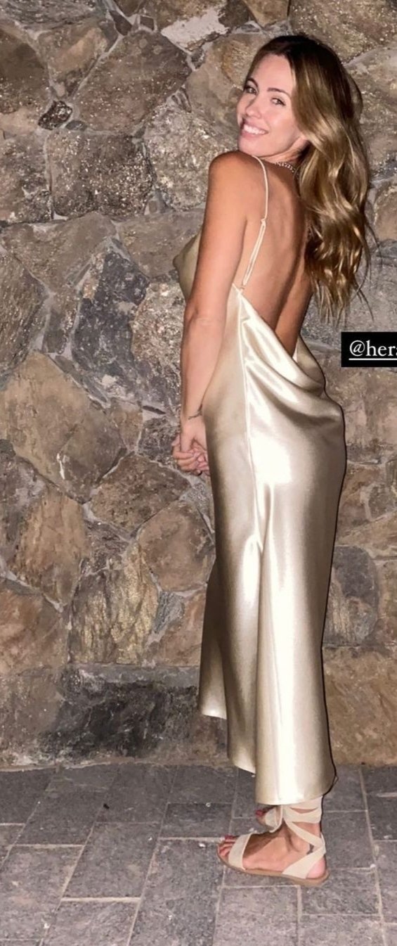 Vestido Bruna Pre Order thumbnail 2