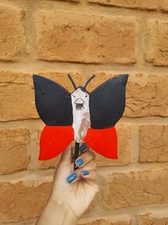 CABIDE BORBOLETA VERMELHA na internet