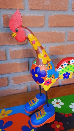 Galo de Botas em Madeira 43cm Pontos Brancos - loja online