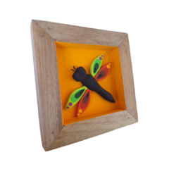Quadro de Libélula 17x17cm Laranja Claro - comprar online
