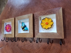 Kit 3 Porta-chaves Quadro de Borboleta e Flores 3 ganchos - loja online