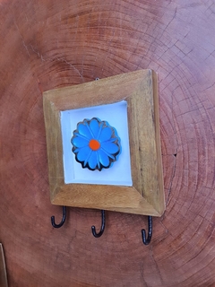Porta-chaves Quadro de Flor 3 ganchos - Porão da Arte - Lécio e Alcinéia