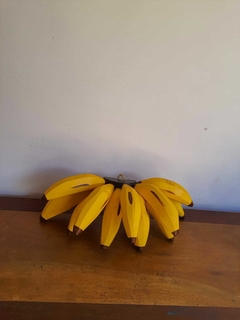 Penca de Banana Amarela em Madeira