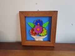 Quadro Flores 22x22cm fundo colorido - loja online
