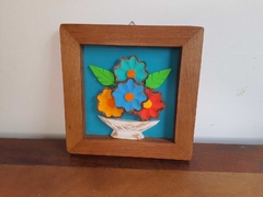 Imagem do Quadro Flores 22x22cm fundo colorido