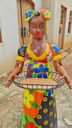 Imagem do Boneca Fruteira 1,65m Pele Cor da Madeira