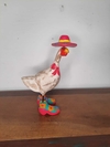 Galinha de Chapéu 30 cm Rosa