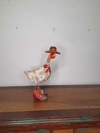 Galinha de Chapéu 30 cm Vinho