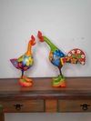 Casal Galo 50 cm e Galinha 45 cm de Sapatos em Madeira Verde e Laranja
