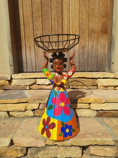 Boneca Fruteira 50cm em Madeira Tererê Cesta na Cabeça