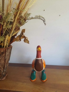 Pato em Madeira Pata de Sapato Vinho - comprar online