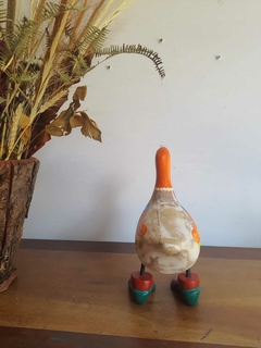 Pato em Madeira Pata de Sapato Laranja - comprar online