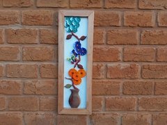 Quadro 30x90 cm vaso com galhos de flores e borboleta fundo branco