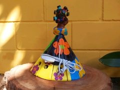 Boneca Luminária em Madeira Cabelo P na internet