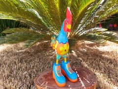 Imagem do Casal Galo 28cm e Galinha 26cm De Sapatos em madeira PP
