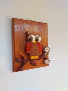 Quadro Coruja no Galho de Flores P Vermelho Escuro  - comprar online