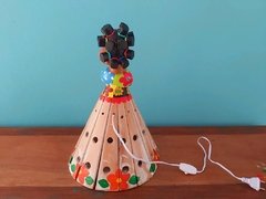 BONECA LUMINÁRIA EM MADEIRA 40CM TERERÊ - comprar online