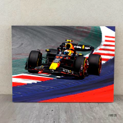 Red Bull 28 en internet