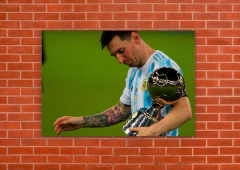 Lionel Messi 28 - MetaXroma