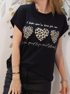 REMERA CORA
