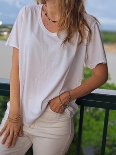 Remera Jazmín - FÉMINA