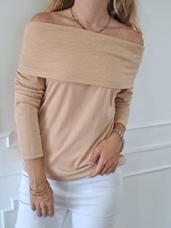 Remera Lara en internet