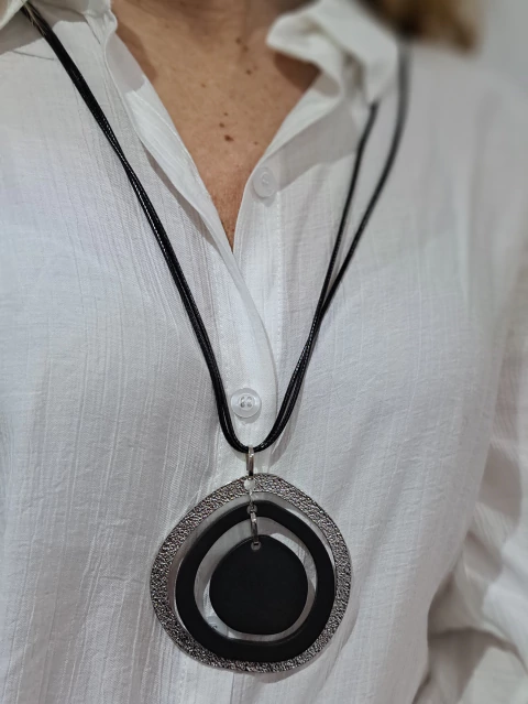 COLLAR MEDALLÓN CIRCULOS COMBINADOS - comprar online