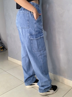 Calça Cargo - JEANS CLARO - loja online