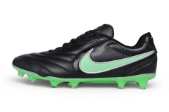 Chuteira Nike Tiempo Ligera Pro