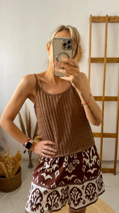 Musculosa Rebeca en internet