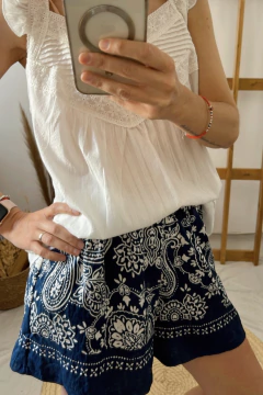 Short Lola en internet