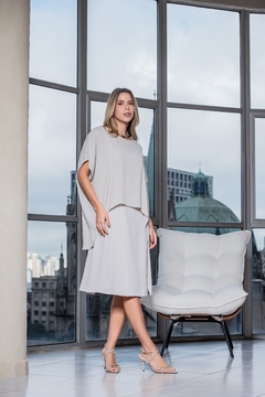 Imagem do CONJUNTO VESTIDO COM CAPA - 6580