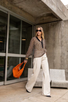 TUNICA ESTAMPADA COM GOLA E VISTA LISA - 80.024 - GINESTRA