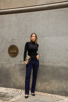 BLUSA CRISTAIS GOLA ALTA - TR-30 - loja online